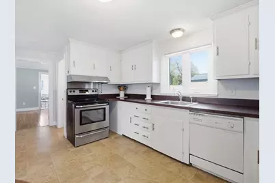 14 Delwood Rd, Chelmsford, MA 01824 - Photo 8