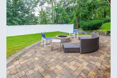 28 Blossom Street, Waltham, MA 02451 - Photo 30
