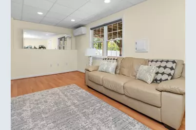 28 Blossom Street, Waltham, MA 02451 - Photo 24