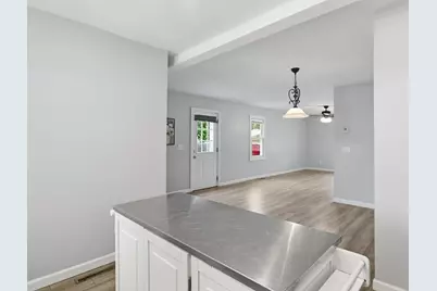111 Methuen St., Springfield, MA 01119 - Photo 12