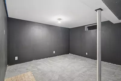 111 Methuen St., Springfield, MA 01119 - Photo 32