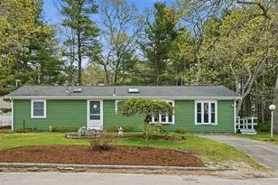94 Edgewater Dr, Wareham, MA 02571 - Photo 1