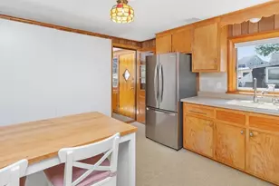 49 Hollace St, Waltham, MA 02453 - Photo 4