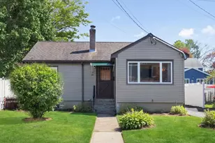 49 Hollace St, Waltham, MA 02453 - Photo 1