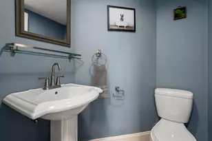 118 Village St, Medway, MA 02053 - Photo 12