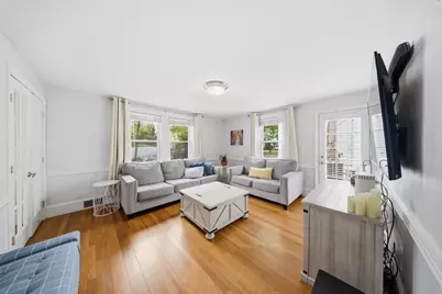 10 Gloucester St, Methuen, MA 01844 - Photo 4