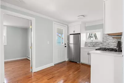 141 Prospect St #B, Gloucester, MA 01930 - Photo 4