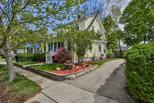 15 Crown St, Milton, MA 02186 - Photo 34