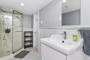 42 Virginia Rd, Waltham, MA 02453 - Photo 30