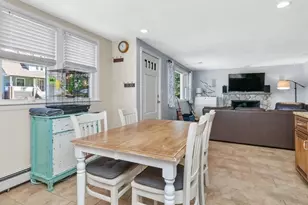 42 Virginia Rd, Waltham, MA 02453 - Photo 4
