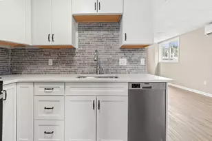141 Prospect St, Gloucester, MA 01930 - Photo 18