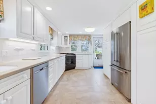 38 Nemasket Rd, Falmouth, MA 02540 - Photo 20