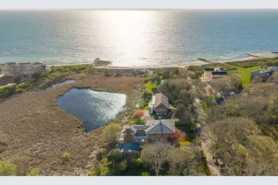 38 Nemasket Rd, Falmouth, MA 02540 - Photo 2