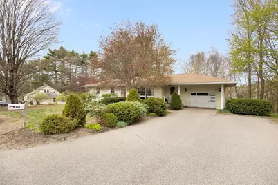 734 River St, Palmer, MA 01069 - Photo 2