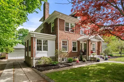 799 Commonwealth Avenue, Newton, MA 02459 - Photo 2