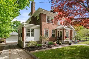 799 Commonwealth Ave, Newton, MA 02459 - Photo 2