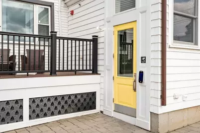 600 Shirley St #11, Winthrop, MA 02152 - Photo 4