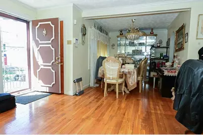 117 Fairmount St, Boston, MA 02124 - Photo 4