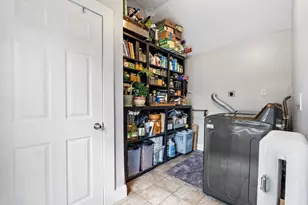 25 Warfield St, Hopedale, MA 01747 - Photo 20