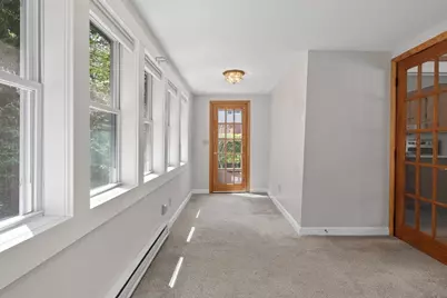 7 East Greenwood St, Amesbury, MA 01913 - Photo 24