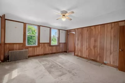 7 East Greenwood St, Amesbury, MA 01913 - Photo 32