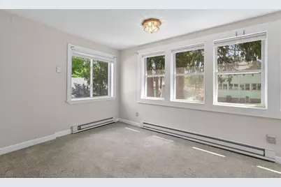 7 East Greenwood St, Amesbury, MA 01913 - Photo 22