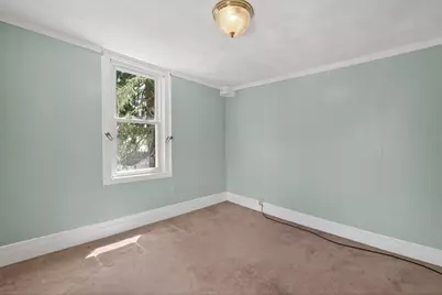 7 East Greenwood St, Amesbury, MA 01913 - Photo 36