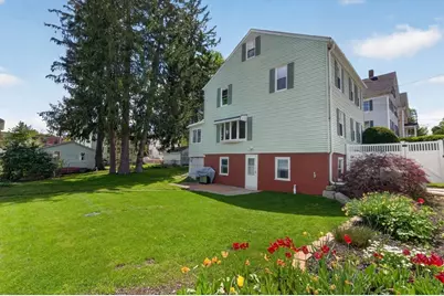 7 East Greenwood St, Amesbury, MA 01913 - Photo 6