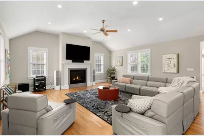 275 S Main St, Andover, MA 01810 - Photo 18