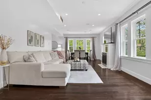 319 Forest Hills St, Boston, MA 02130 - Photo 2