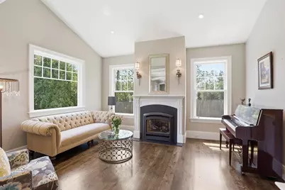 21 Fletcher Road, Bedford, MA 01730 - Photo 4