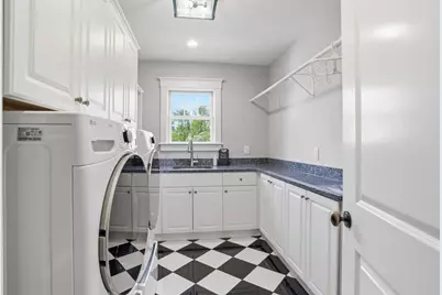 21 Fletcher Road, Bedford, MA 01730 - Photo 26