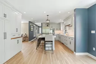 11 Hoop Pole Ln, Norwell, MA 02061 - Photo 4