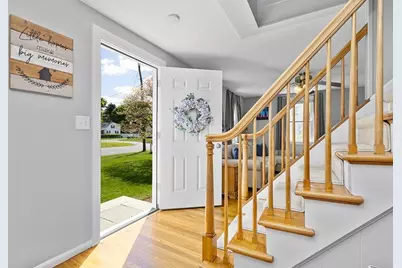 4 Lynn Ave, Plainville, MA 02762 - Photo 4