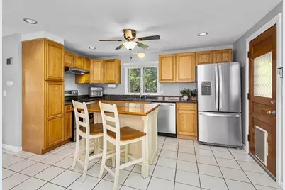 4 Lynn Ave, Plainville, MA 02762 - Photo 16