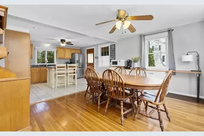 4 Lynn Ave, Plainville, MA 02762 - Photo 10