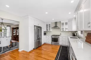 389 Marbleridge Rd, North Andover, MA 01845 - Photo 10