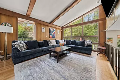 1 Hemlock Dr, Chelmsford, MA 01824 - Photo 4