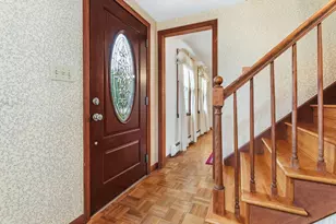 67 Brook Dr, Lynnfield, MA 01940 - Photo 2