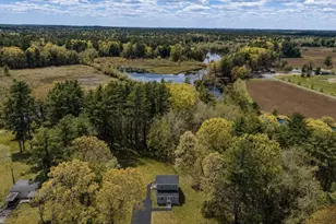 17 Southworth St, Lakeville, MA 02347 - Photo 4