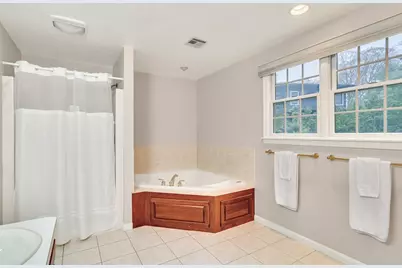 46 Holmes St, Needham, MA 02492 - Photo 20