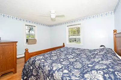 70 Trinity Ave, Worcester, MA 01605 - Photo 18