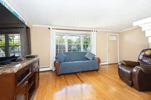 70 Trinity Ave, Worcester, MA 01605 - Photo 8