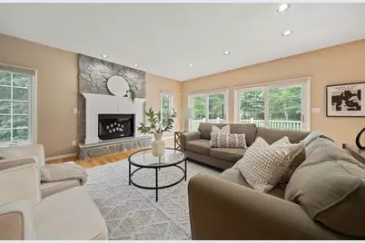 5 Dublin Cir, Burlington, MA 01803 - Photo 6