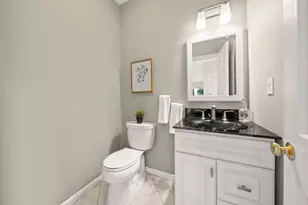 5 Dublin Cir, Burlington, MA 01803 - Photo 14