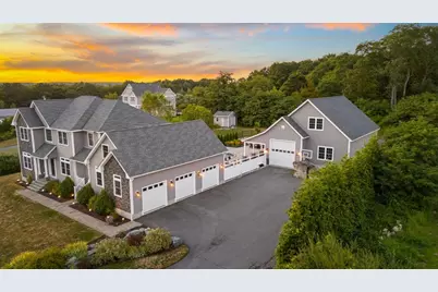 586 Hart St, Dighton, MA 02715 - Photo 2