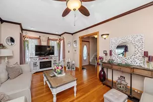 24 Sylvia St, Lynn, MA 01904 - Photo 6