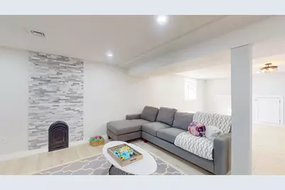 4 Lincoln Ct, Medfield, MA 02052 - Photo 32