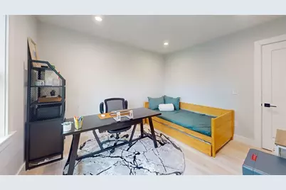 4 Lincoln Ct, Medfield, MA 02052 - Photo 22