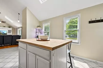 310 Shag Bark Road, Taunton, MA 02780 - Photo 10